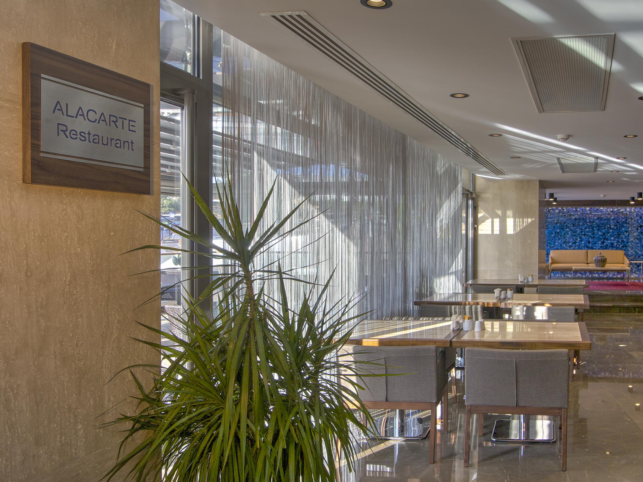 Fesa Business Hotel 게브제 외부 사진