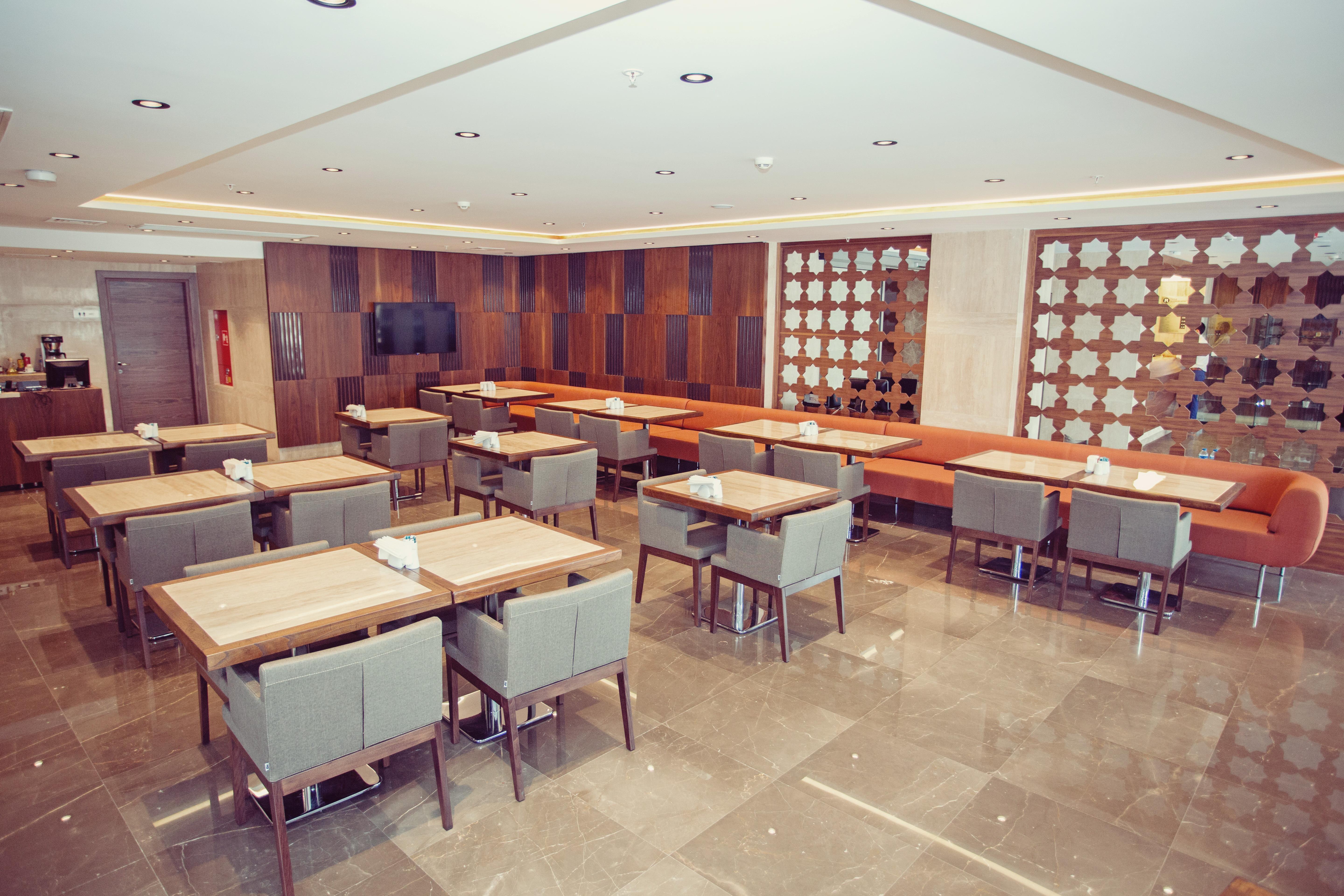 Fesa Business Hotel 게브제 외부 사진