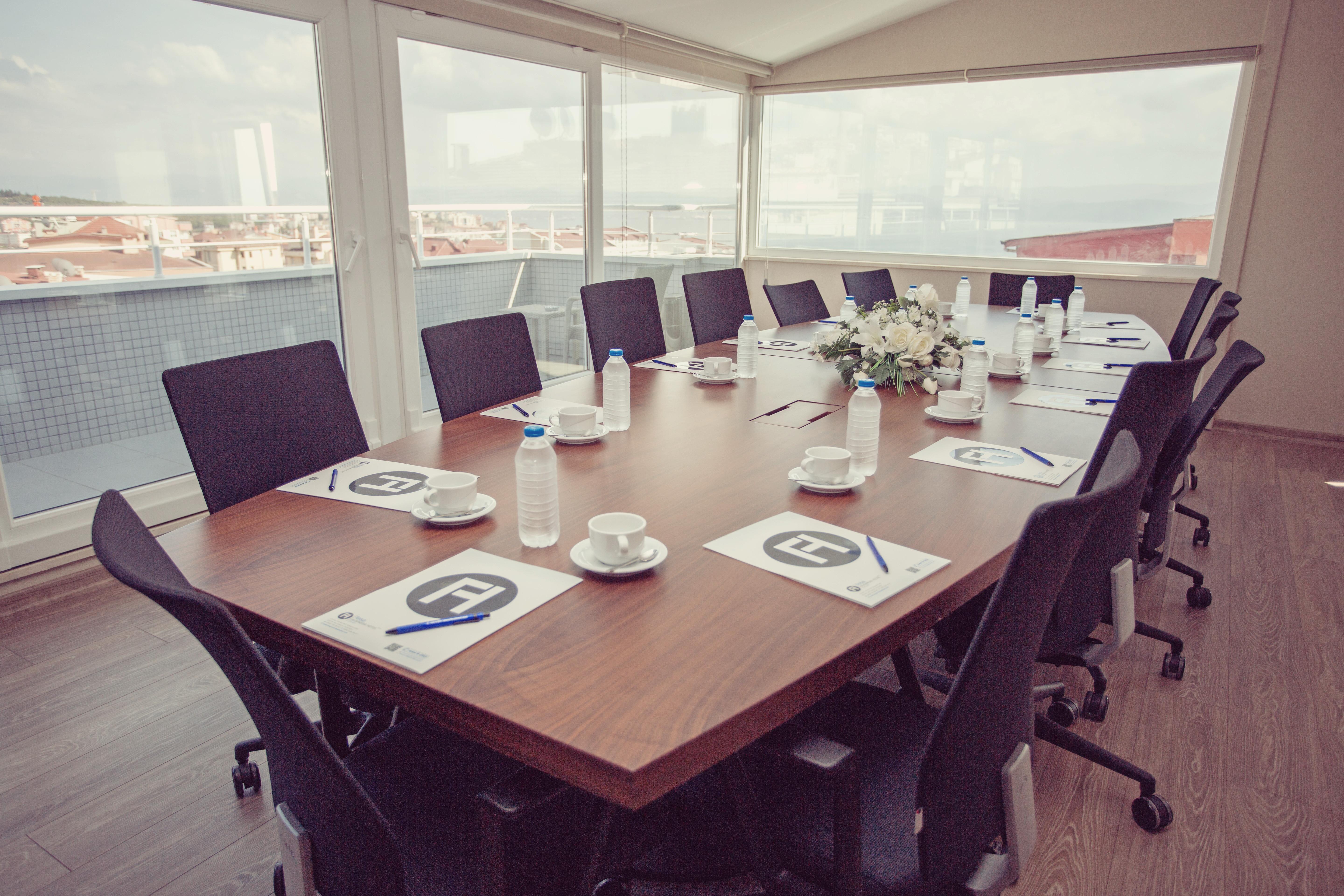 Fesa Business Hotel 게브제 외부 사진