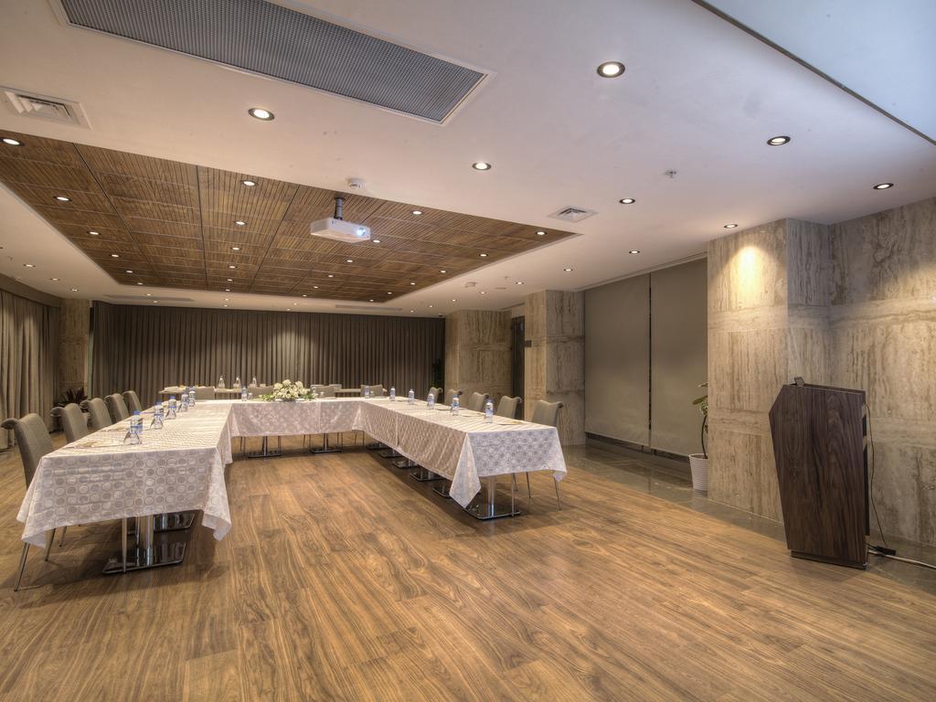 Fesa Business Hotel 게브제 외부 사진