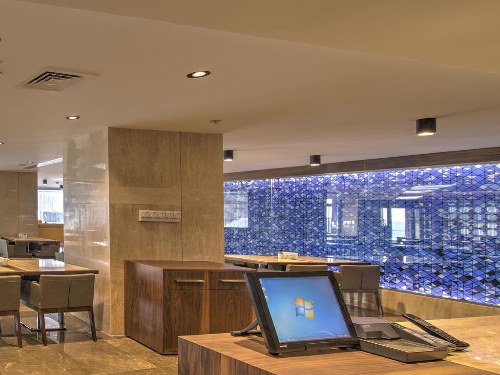 Fesa Business Hotel 게브제 외부 사진