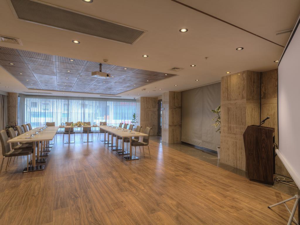Fesa Business Hotel 게브제 외부 사진